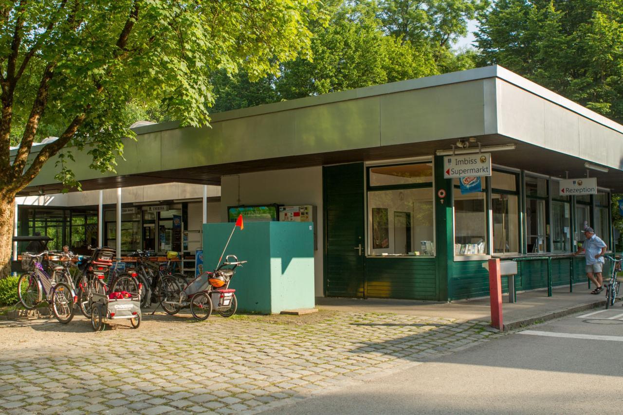 Munich Oktoberfest Glamping Ξενοδοχείο Εξωτερικό φωτογραφία